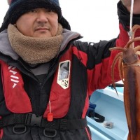 1月22日　午前船は寒サバ〜イカのリレー釣りに出船しました！！。のサムネイル